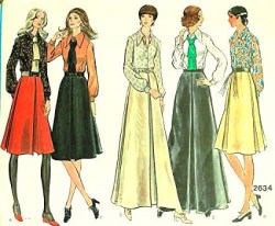 2634 VOGUE 1971 A-LINE INVERT PLEAT SKIRT 4 LENGTHS, LONG SLEEVE SHIRT, TIE, PATTERN 8